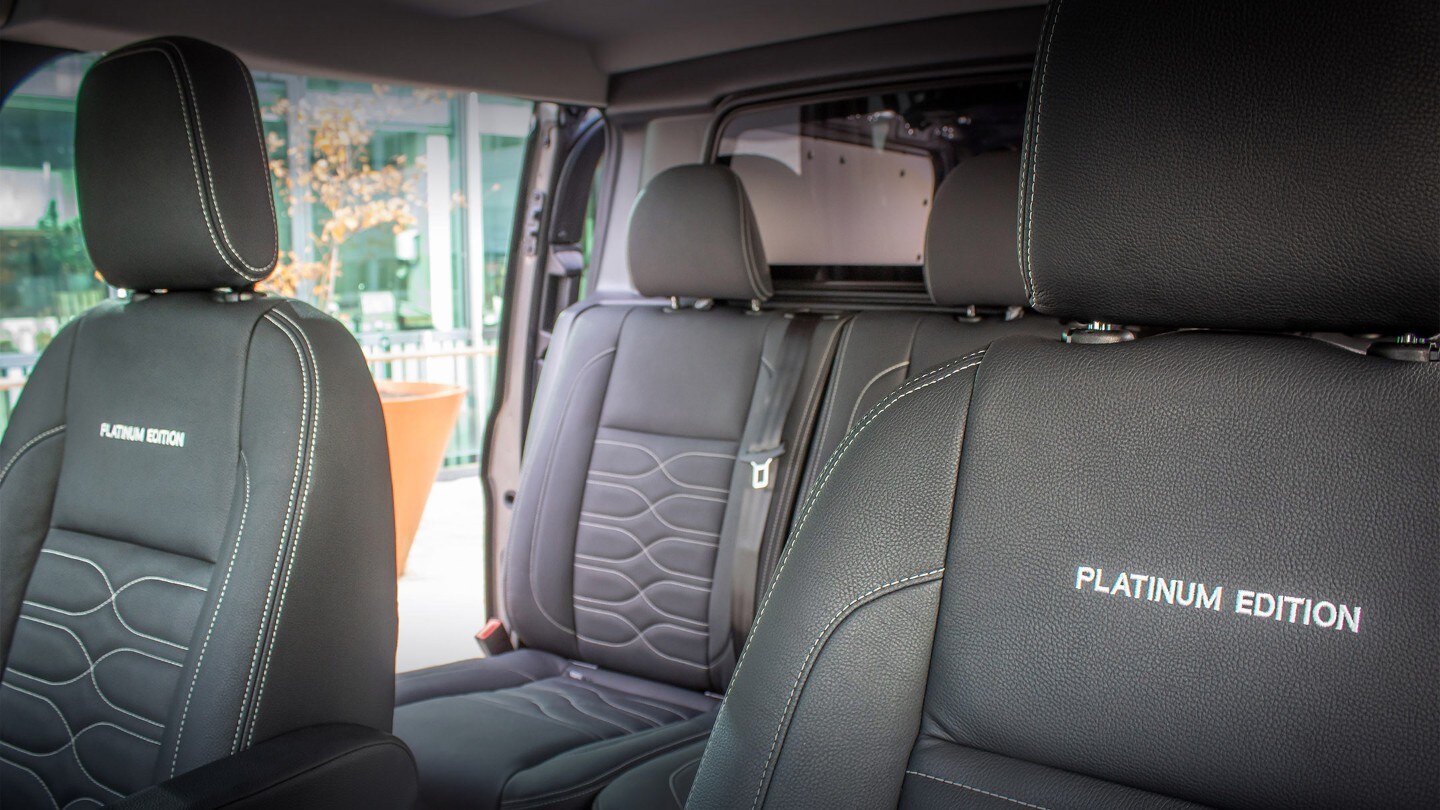 Lederen bekleding in de Ford Transit Custom Platinum