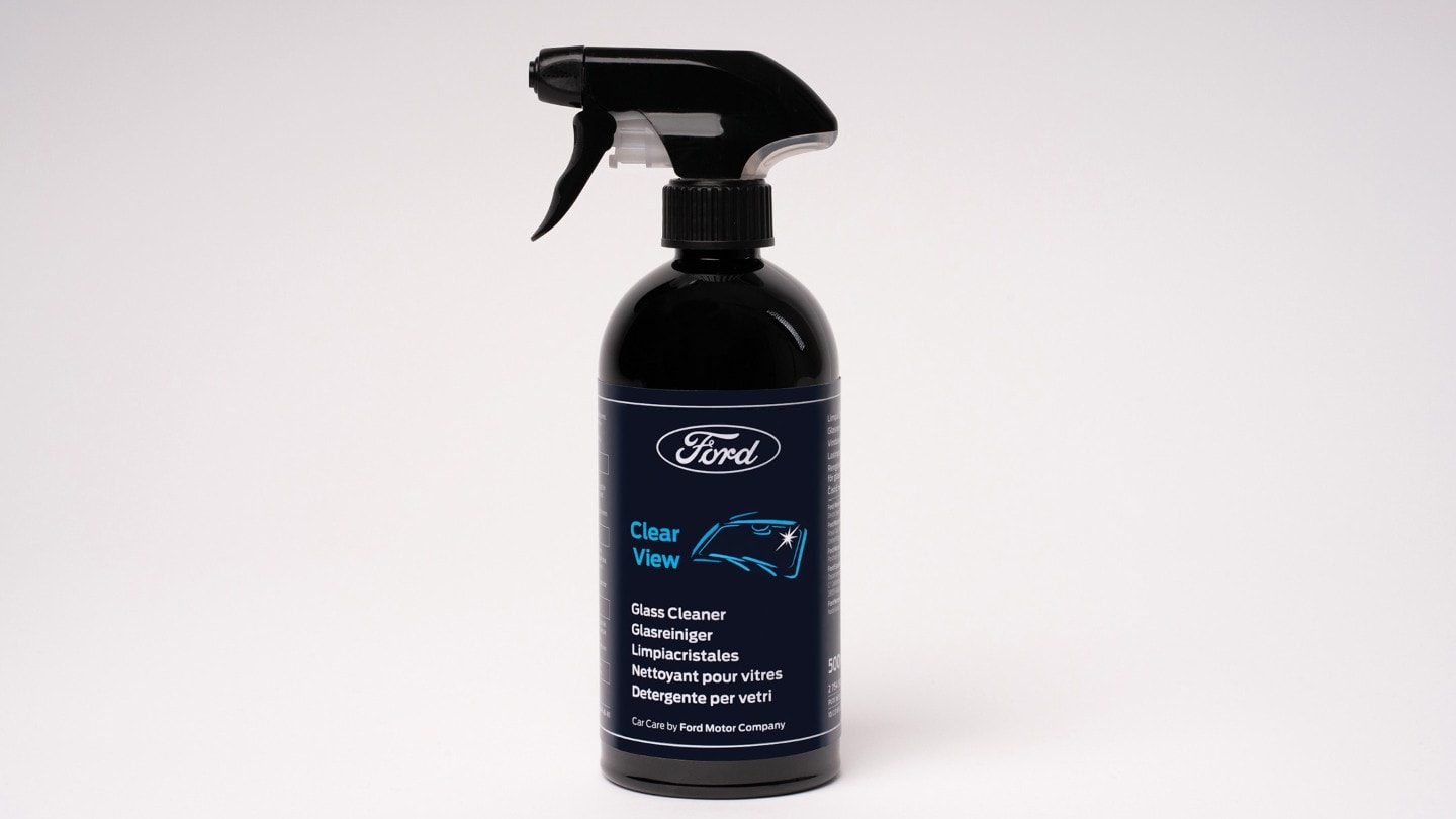 Glass cleaner