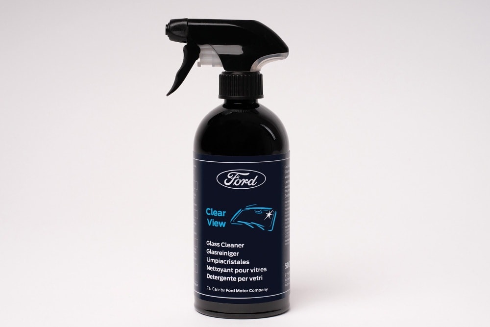 Glass cleaner
