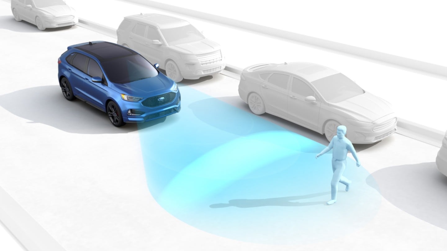 Een afbeelding die laat zien hoe Pre-Collision Assist werkt, met een blauwe auto die via een camera een voetganger ziet.