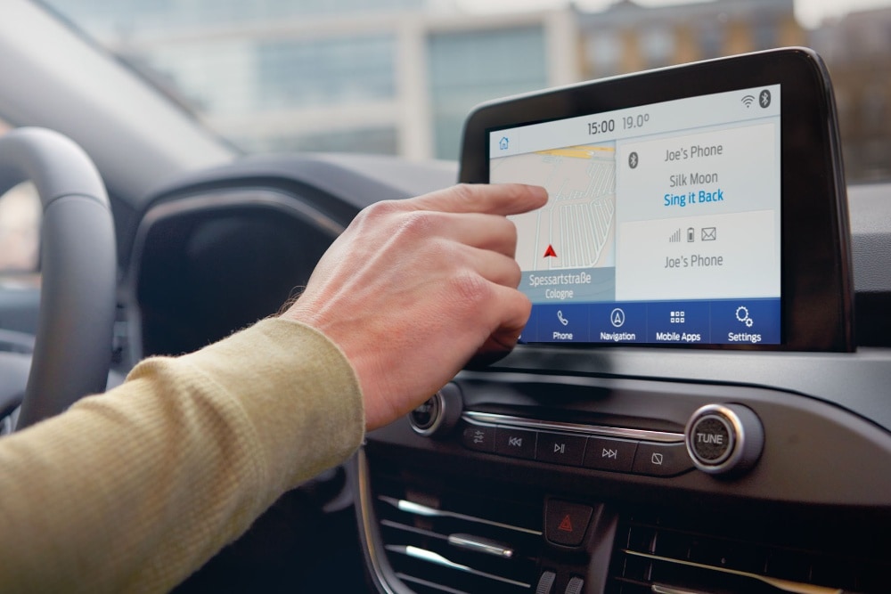 Ford-interieur met close-up van SYNC 3