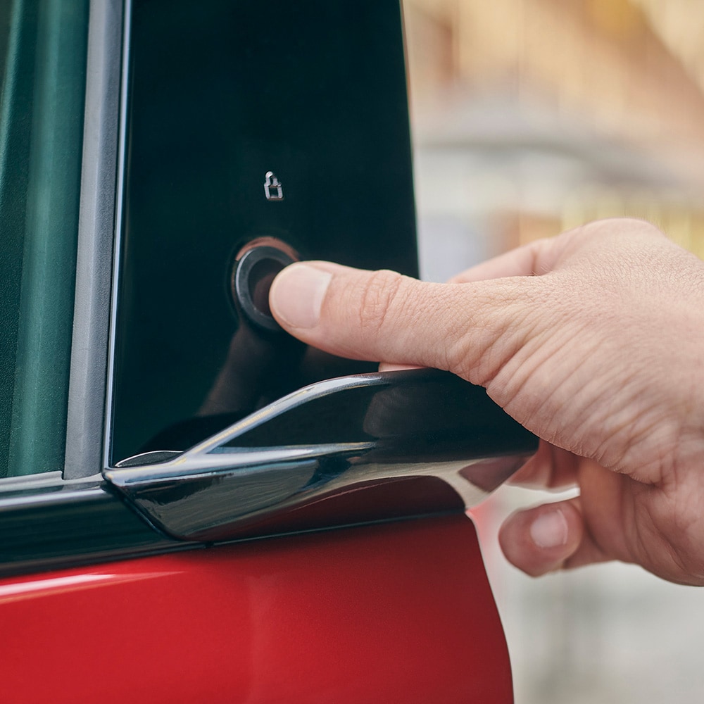 Ford Mustang Mach-E E-latch