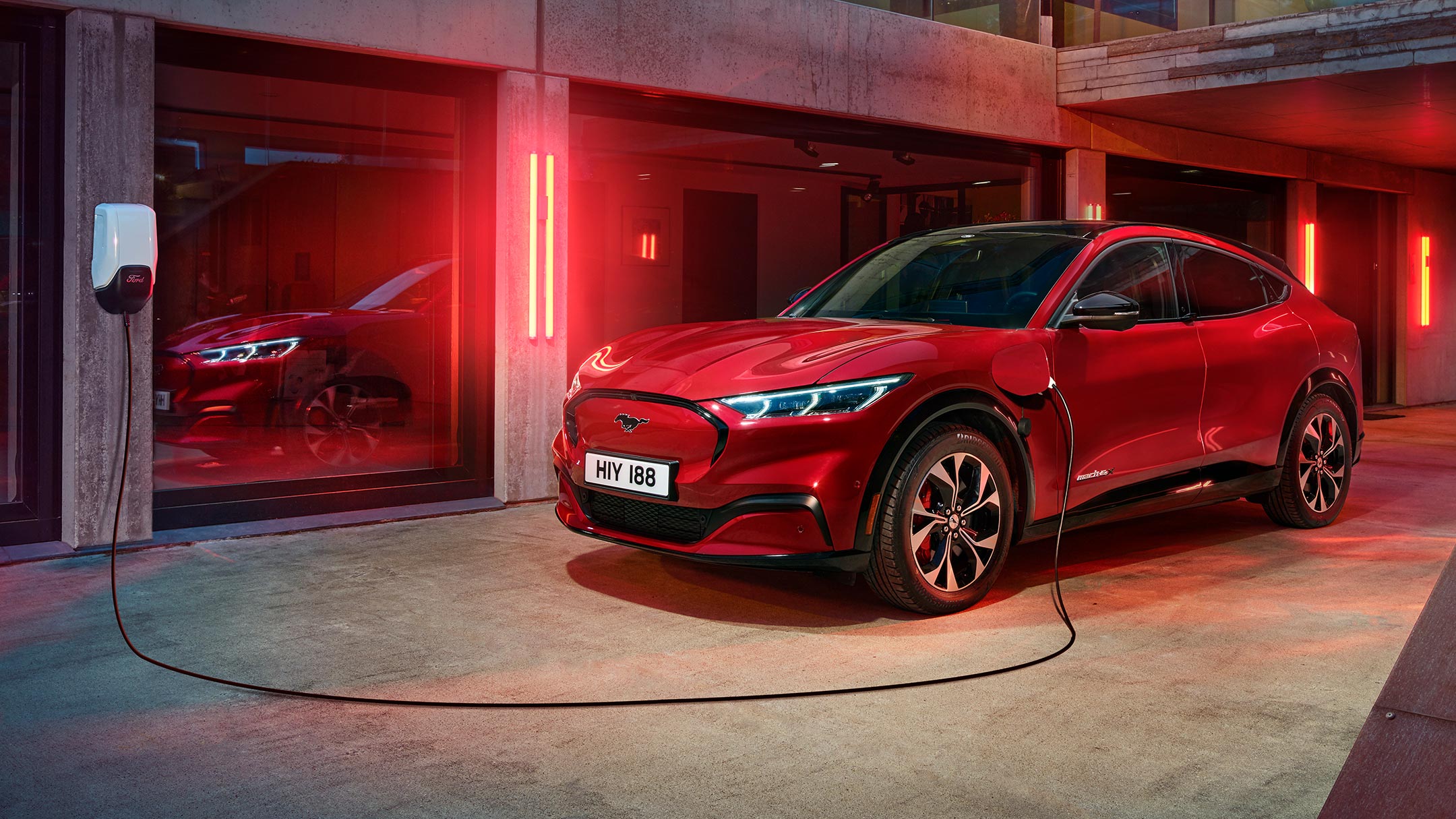 Nieuwe Ford Mustang Mach E Volledige Elektrische Suv Ford Nl