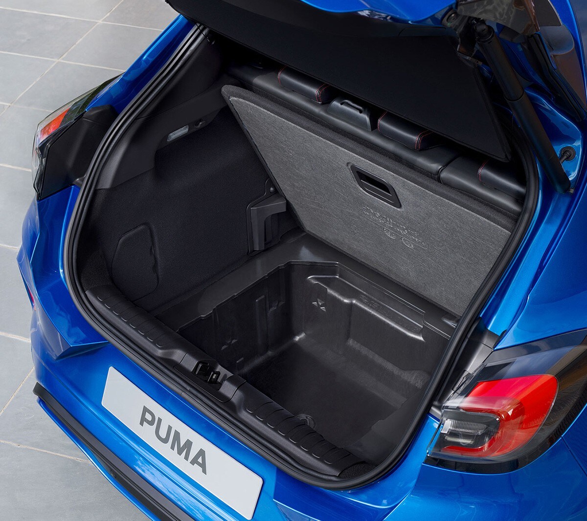 Veel opbergruimte met de MegaBox in de Ford Puma