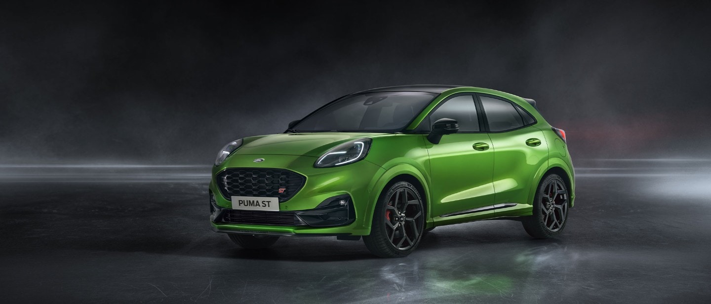 Zijaanzicht van de Ford Puma ST-X