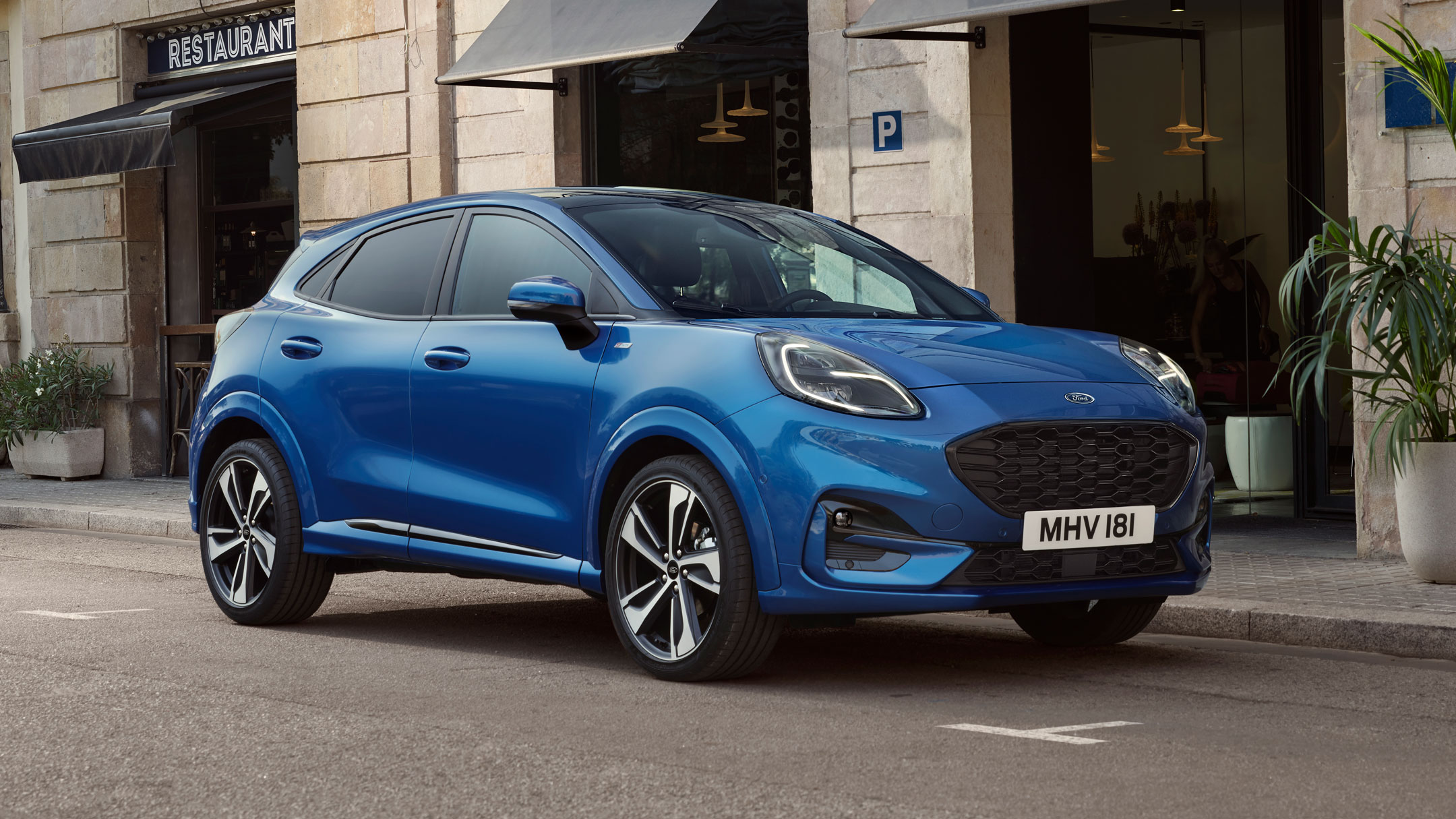 Elektrische en hybride auto’s, bedrijfswagens en SUV’s Ford NL