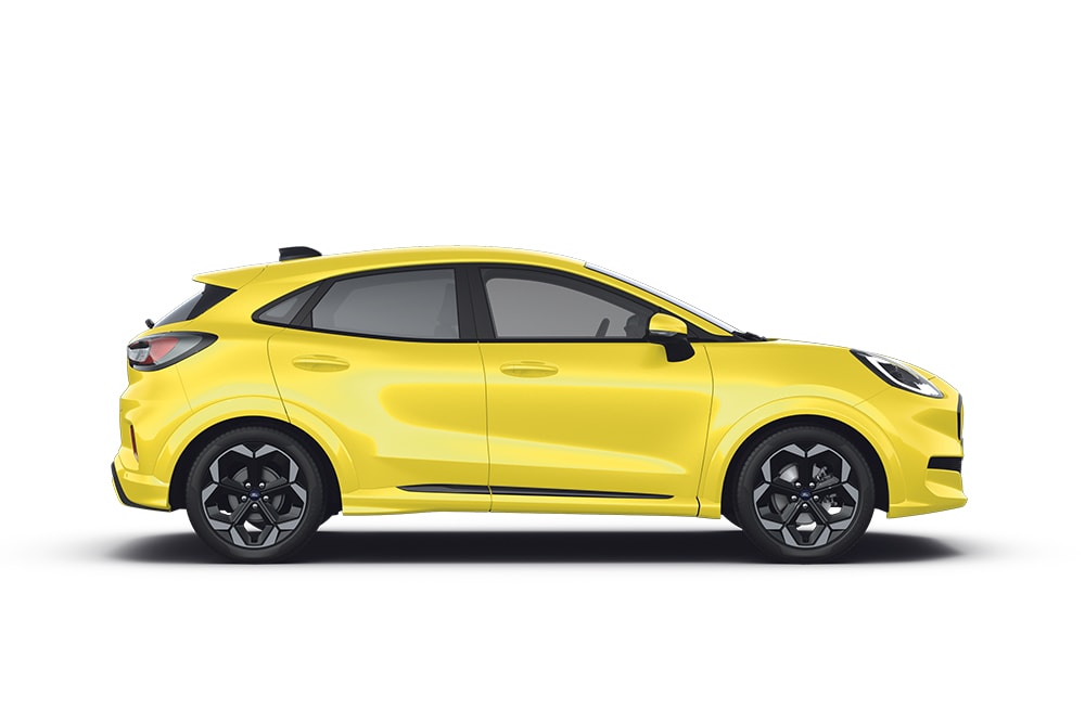 Een gele Ford Puma Gen-E, onderdeel van het assortiment SUV's van Ford.