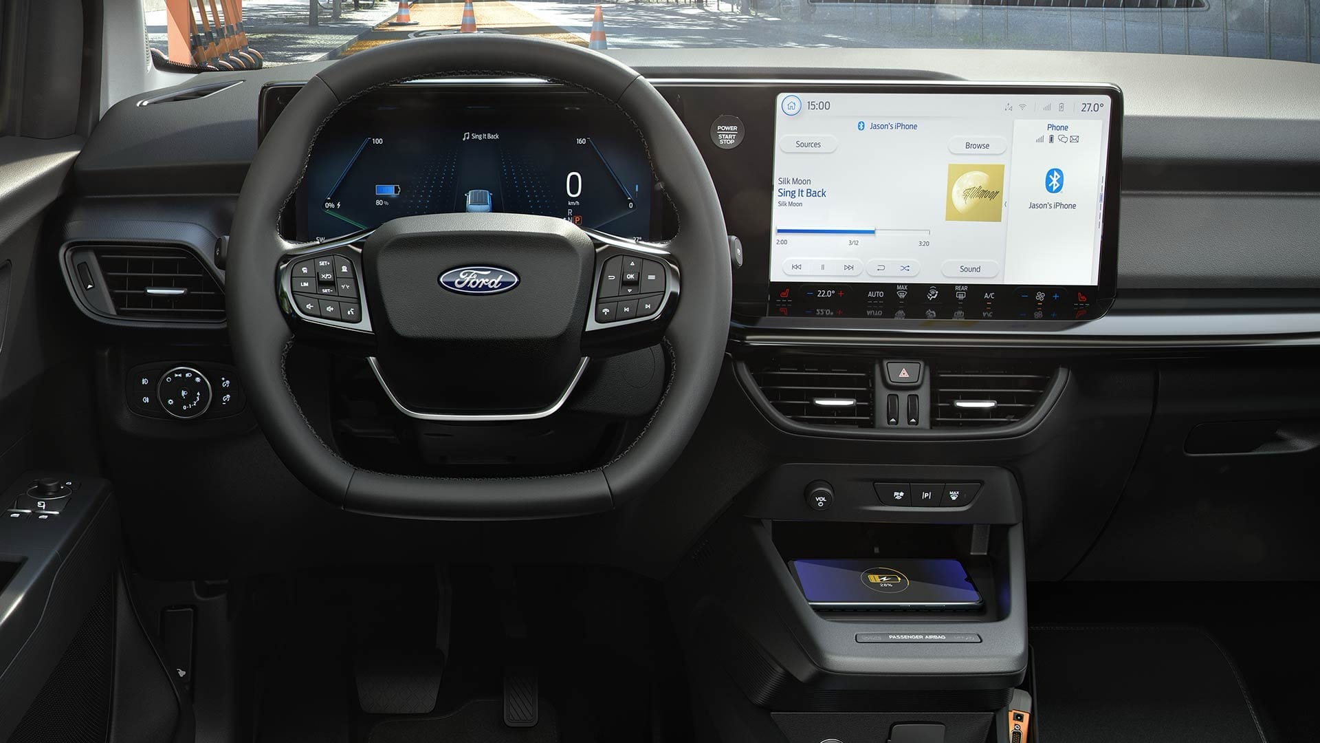 Interieur en touchscreen van de Ford E-Tourneo Courier Active