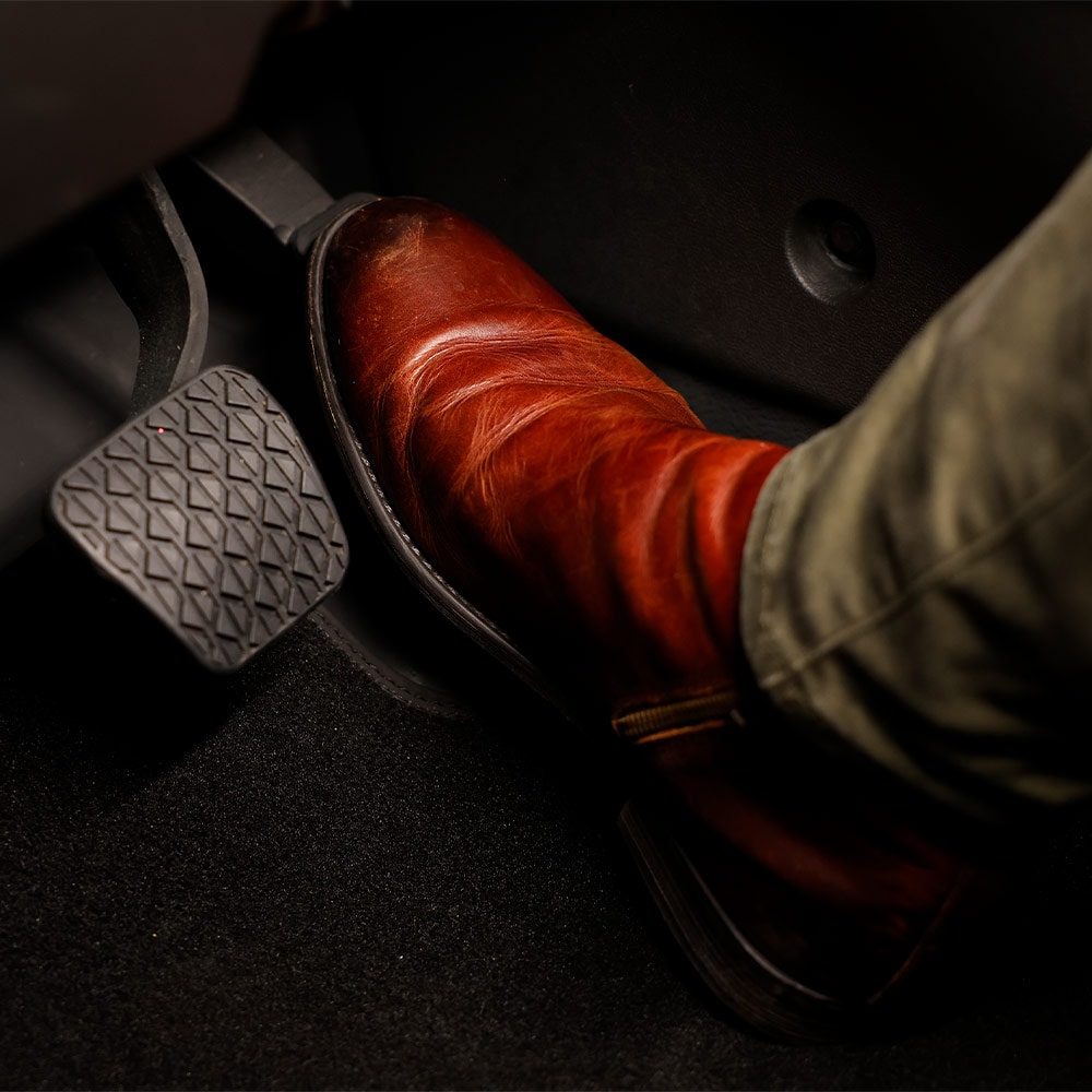 Detailweergave van de pedalen in de Ford E-Tourneo Courier