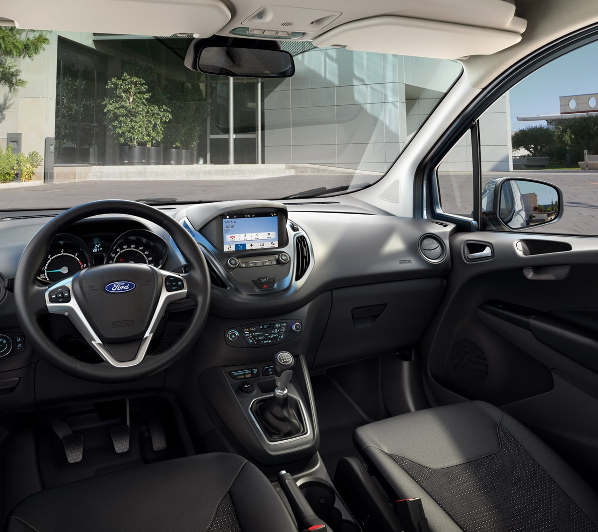 Het interieur van de Ford Transit Courier