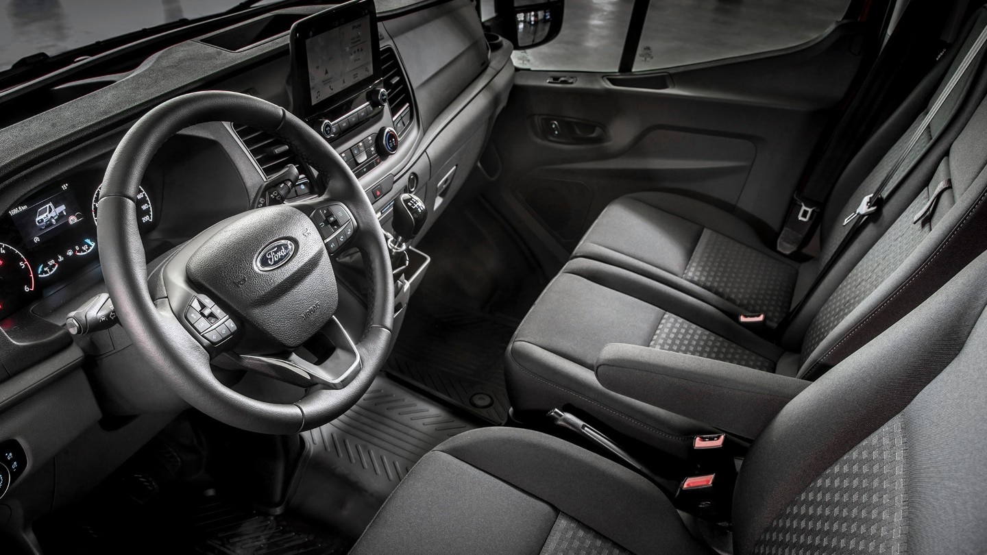 Zijaanzicht interieur van de Ford Transit Chassis Enkele Cabine