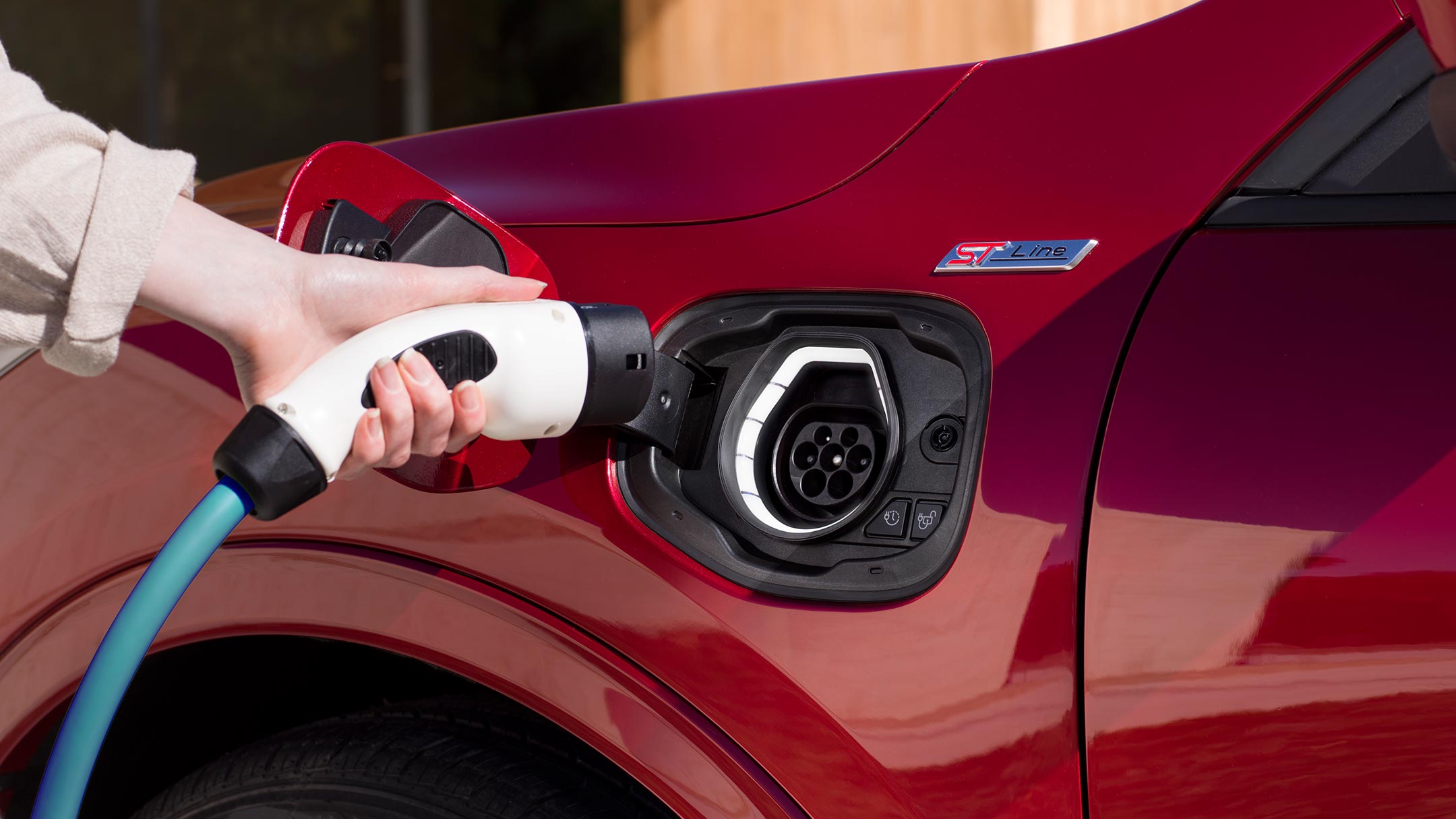 Plug-in Hybrid Technology