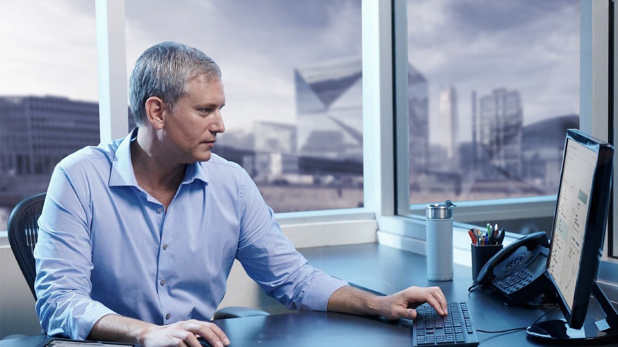 Man using Ford Fleet Management